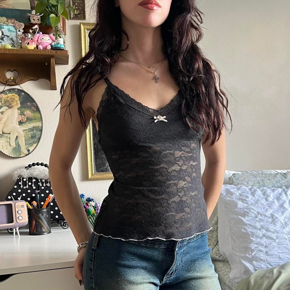 Vintage Black Lace Tank Top with Pink Bow Size small - Picture 2 of 4